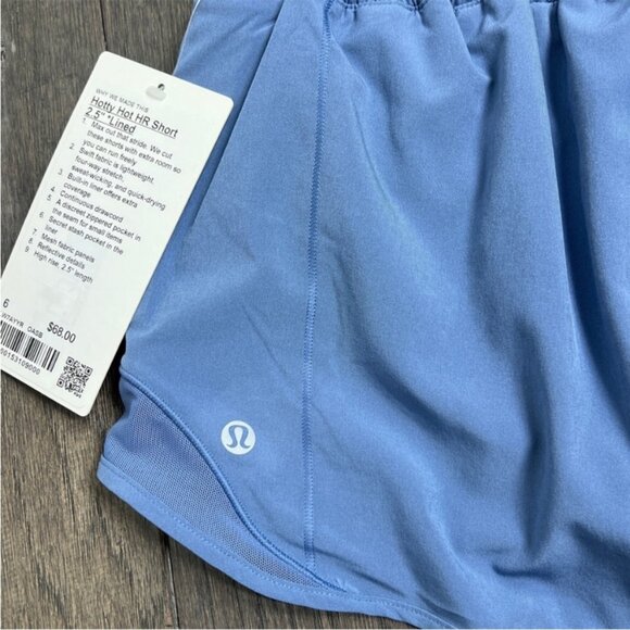 Lululemon NWT Hotty Hot High-Rise Lined Short 2.5" Oasis Blue NWT - Picture 3 of 8